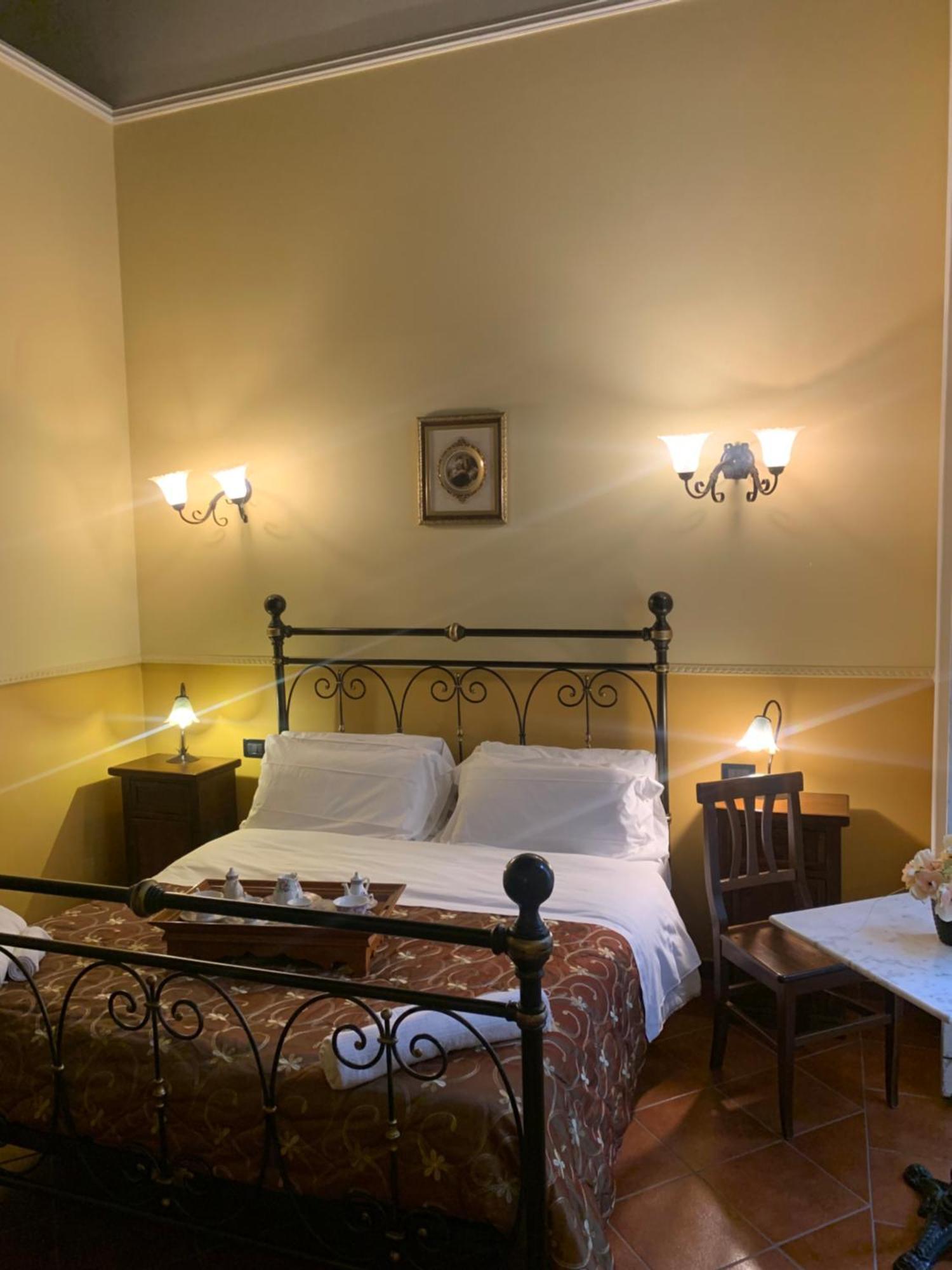 Hotel Pignatelli Napoli Eksteriør bilde