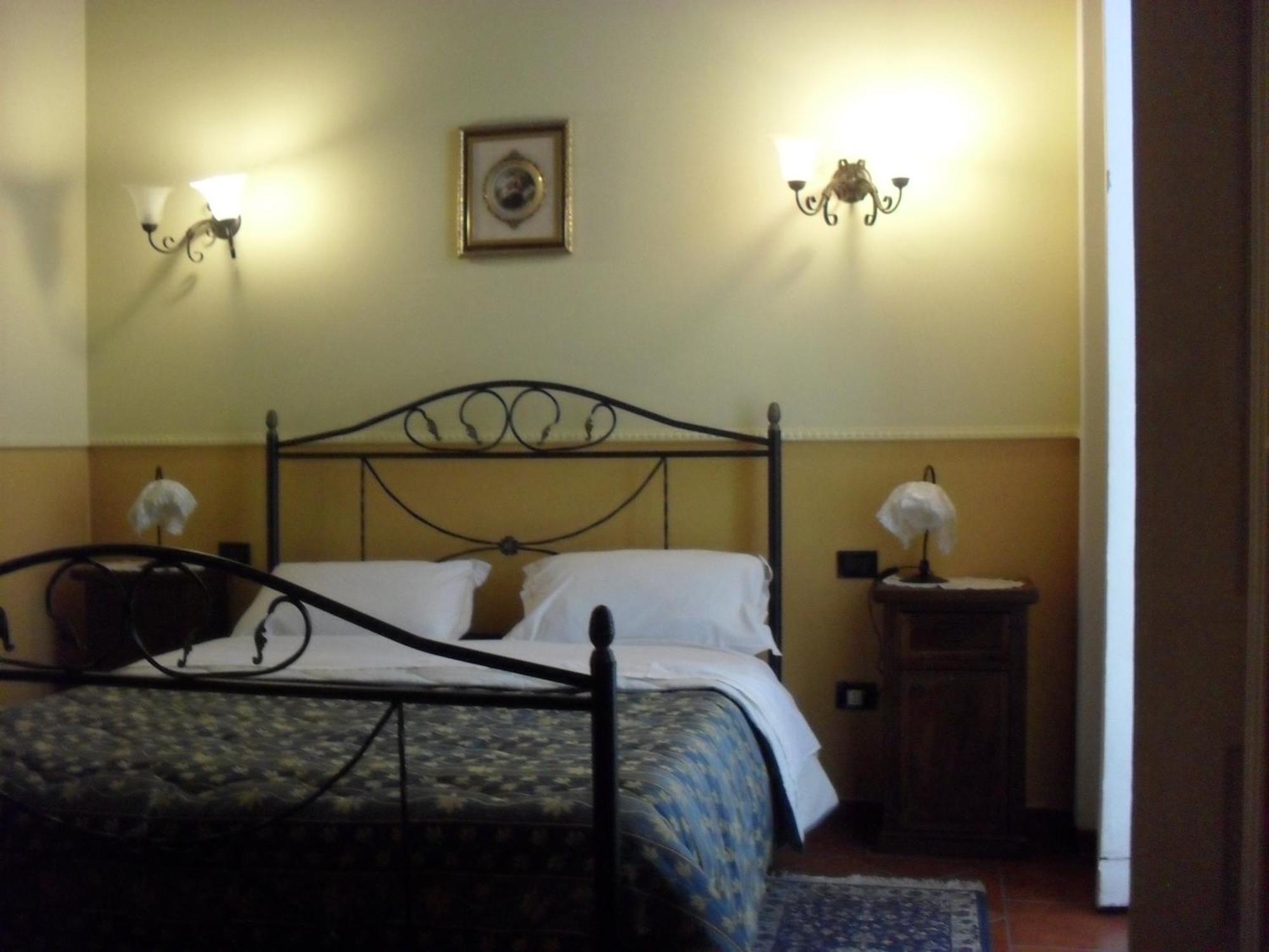 Hotel Pignatelli Napoli Eksteriør bilde